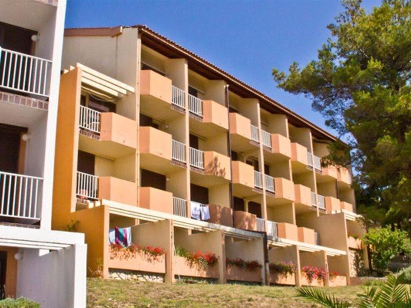 Veli Mel Hotel - San Marino Sunny Resort By Valamar Lopar Exterior foto